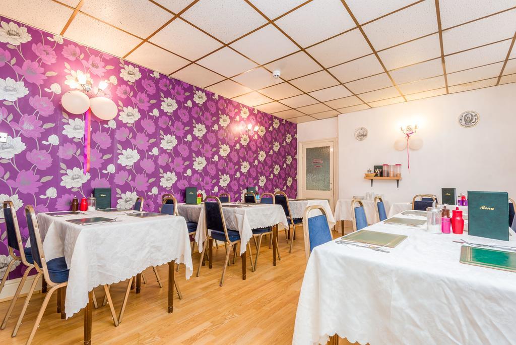 Uk Travel & Hospitality Ltd Ta Canberra Hotel بلاكبول المظهر الخارجي الصورة