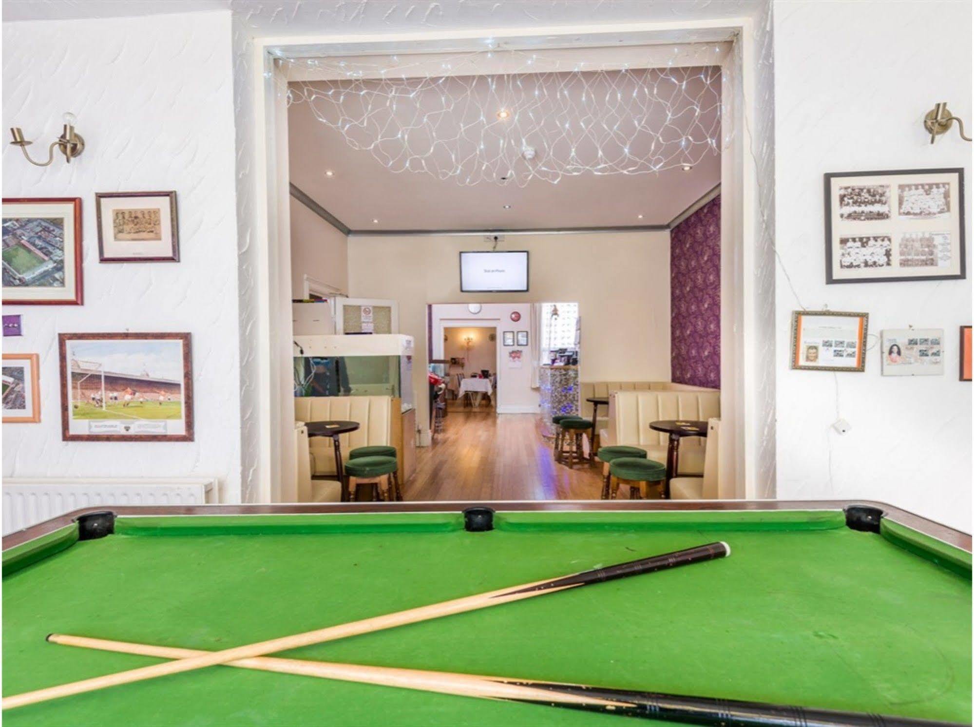 Uk Travel & Hospitality Ltd Ta Canberra Hotel بلاكبول المظهر الخارجي الصورة